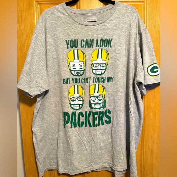 The Green Bay Packers ft. The Band Garbage Limited Edition Tee - Picture 1 of 9